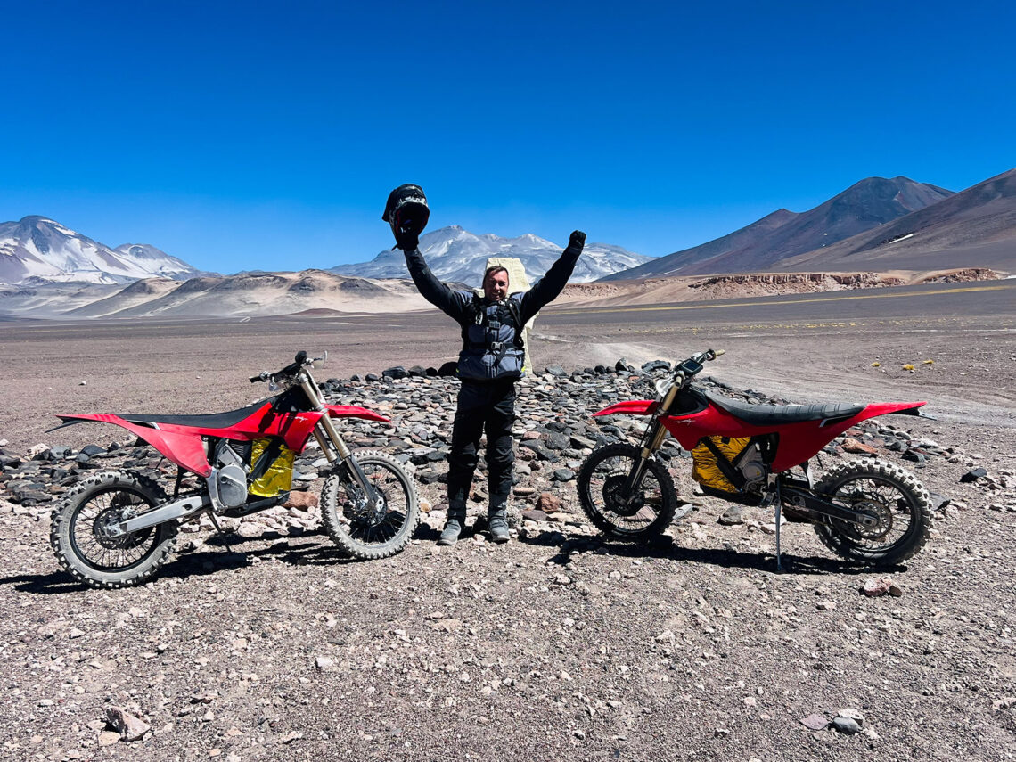 La Stark Varg marca un récord Guiness de altura: ¡6.721 metros!