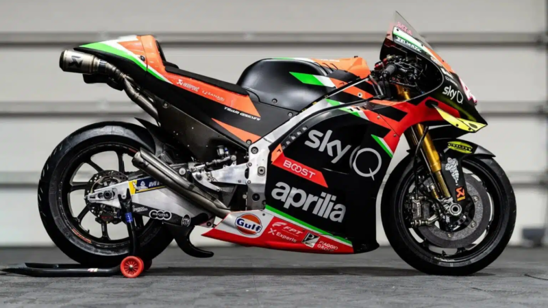 Aleix Espargaró subasta su Aprilia RS-GP 20 de MotoGP