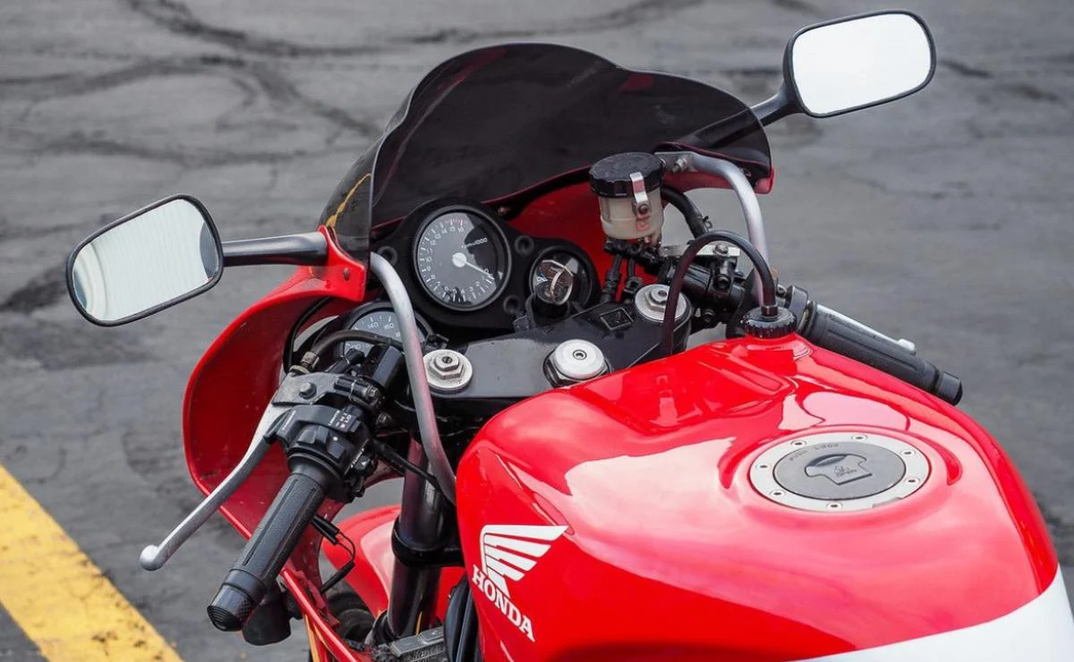 Estas motos icónicas de Honda lo ganaron todo en los años 90: ¿cómo se verían en la actualidad?